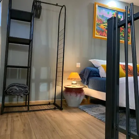 Bed & Breakfast Standing Duplex Full Equipements Ideal Moyen Sejours Le Thor